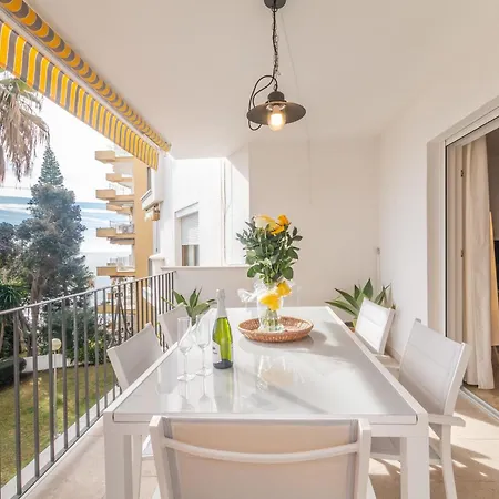 Large Del Mar Apartment Marbella