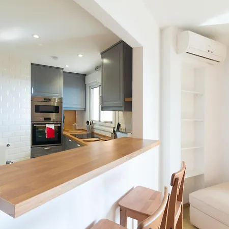 Apartment Large Del Mar Marbella