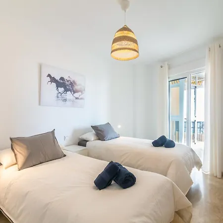 Large Del Mar Marbella